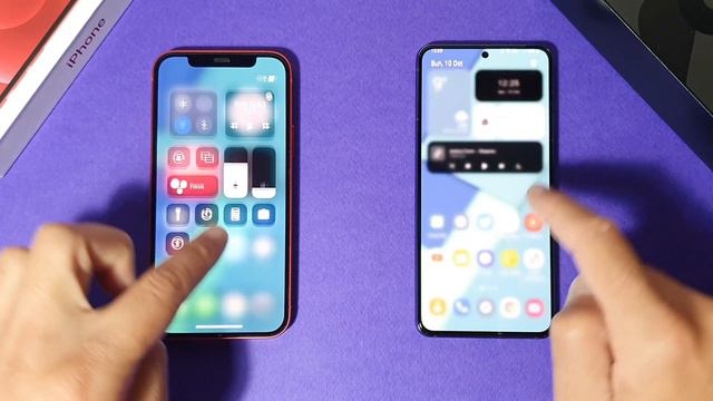 One Ui 4 VS iOS 15 - Animations Comparison! смотреть онлайн