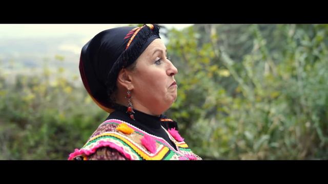 Yasmina - Wissen (Clip Officiel) смотреть онлайн