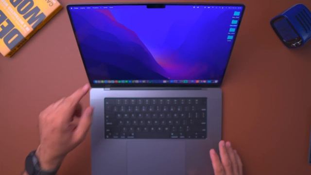 M1 Max MacBook Pro 16 2021 - UNBOXING ( PT-BR ) O MAIS TOP DOS MACBOOKS PRO смотреть онлайн