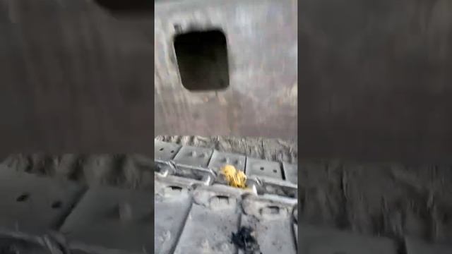как одеть гусеницу komatsu PC 50 смотреть онлайн