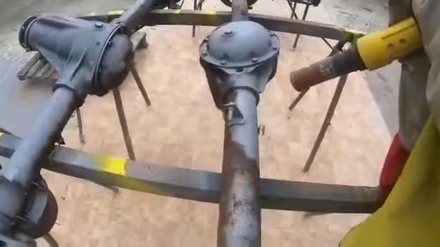 Пескоструйная обработка мостов и навесов оборудования автомобиля !