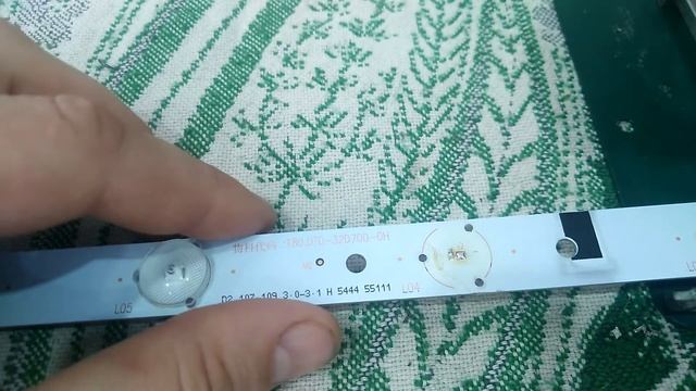 Ремонт подсветки телевизора DEXP. Замена светодиодов феном и паяльной пастой смотреть онлайн