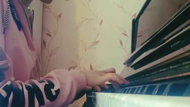 Красивая песня «Ночь» на пианино смотреть онлайн