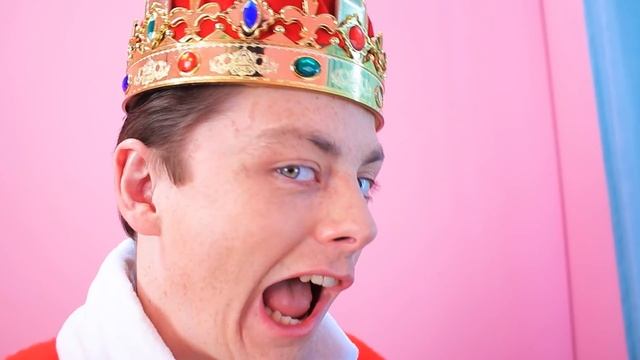 Если бы косметика была человеком! смотреть онлайн