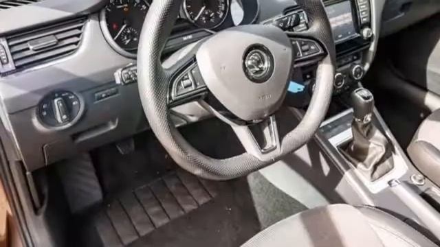 Skoda Octavia Combi 2.0TDI Style Navi Climatr Einpark смотреть онлайн