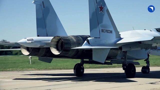 ОАК передала партию новых самолетов Су-35С Минобороны России смотреть онлайн