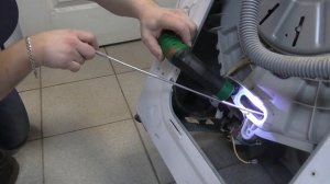 Как вытащить (достать) косточку из стиральной машины