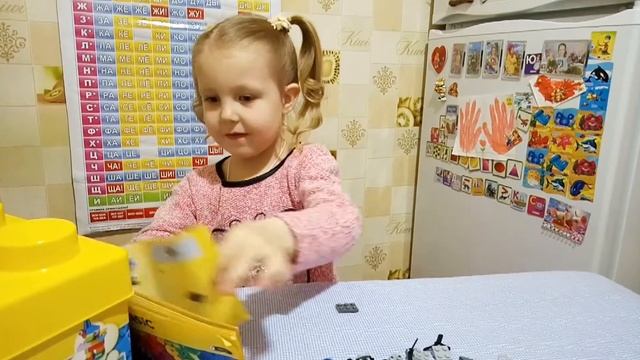 Конструктор Lego(Лего) Classic. Делаем машинку ? и самолет ✈️. смотреть онлайн