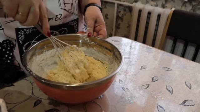 Мужикам к чаю тертый пирог./ Тушёное мясо/ смотреть онлайн