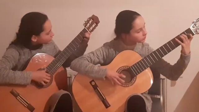 Мои дваюродные племянницы с Украины.Отлично играют и рисуют слава Богу. смотреть онлайн