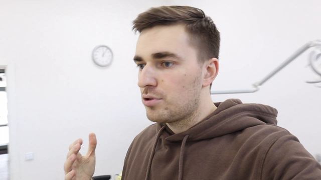КИНОТЕАТР У ВРАЧА, ИЛИ КАК ОТДОХНУТЬ В СТОМАТОЛОГИЧЕСКОМ КРЕСЛЕ? смотреть онлайн