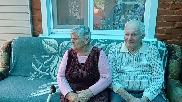ВАУ! Я В ГОСТЯХ У СВОИХ РОДСТВЕННИКОВ! СЕМЬЯ СЕХНО-КОРОННАЯ СВАДЬБА- 75 ЛЕТ ВМЕСТЕ . ЧЕРНОВИК смотреть онлайн