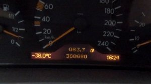 Как убрать ошибки с экрана дисплея Mercedes W210