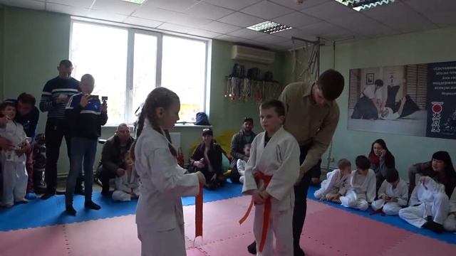 Доня на первых соревнованиях по айкидо 2. смотреть онлайн