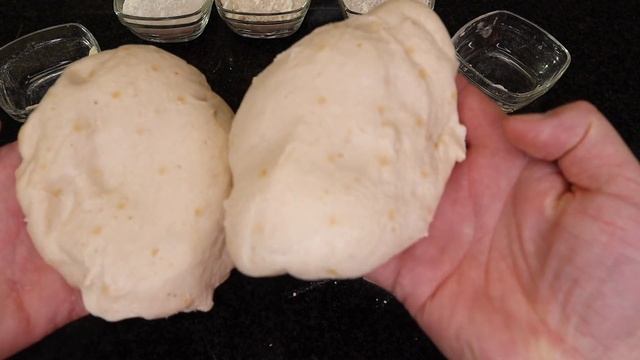 Watch This Before You Stretch Your Pizza Dough By Hand смотреть онлайн