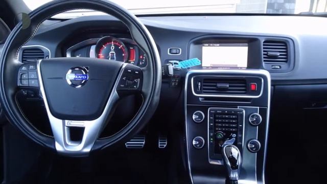 Volvo S60 D4 R-Design - Navigatie - 19" - Xenon - Stoelverwarming - AUT смотреть онлайн
