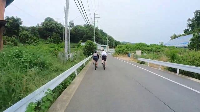 Roady downhill from Top of Karindoobata смотреть онлайн