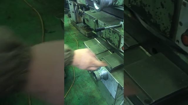 ФУ-321 (FU-321) Широкоуниверсальный фрезерный станок (аналог 6т82ш). Видео в работе смотреть онлайн