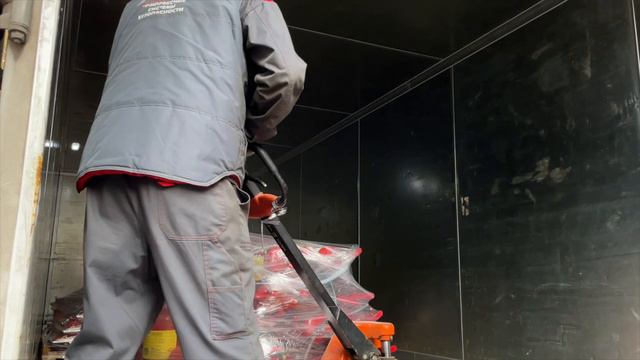 Гуманитарная помощь танковым войскам России на СВО