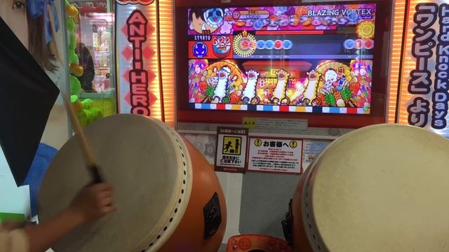 太鼓の達人ホワイトver. BLAZING VORTEX(裏譜面)フルコンボ смотреть онлайн