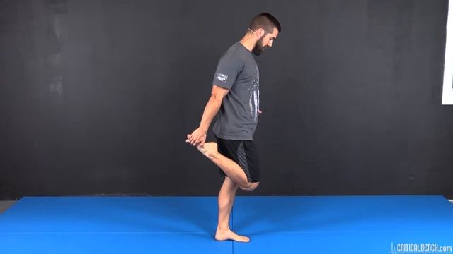 PNF Stretching for Your Knee смотреть онлайн