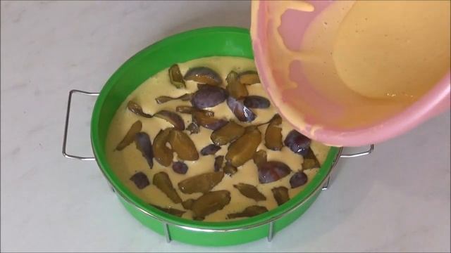 СЛИВОВАЯ ШАРЛОТКА. Быстрый и простой рецепт сливового пирога. Пирог со сливой. смотреть онлайн