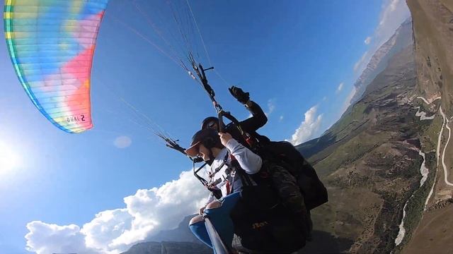 06082020ParaTourYes кавказ полет на параплане смотреть онлайн