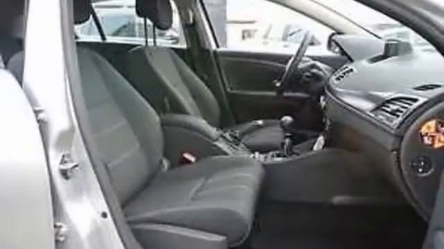 Renault Megane Megane Grandtour dCi 110 Paris 1.Hd Navi AHK/8- смотреть онлайн