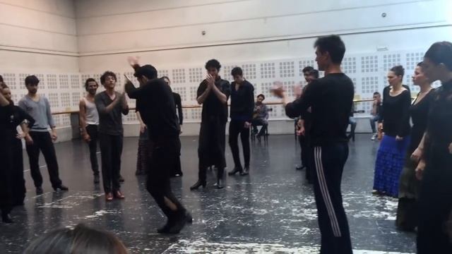 Que los chicos también bailan... смотреть онлайн