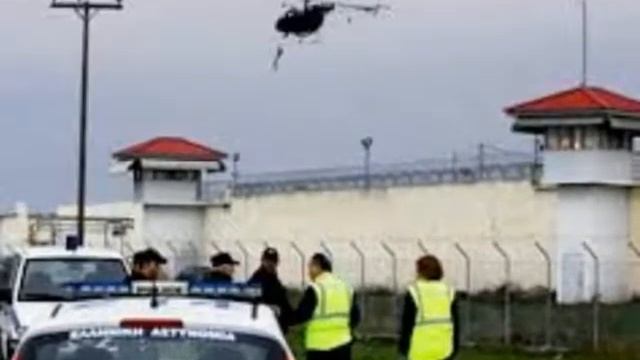 Побег из особо охраняемой тюрьмы, 2003 год, Бразилия смотреть онлайн