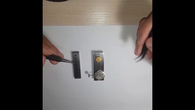 6 Ремонт часов своими руками "1 УЧУ"(для начинающих часовщиков). Нитбанк. Наковальня. смотреть онлайн