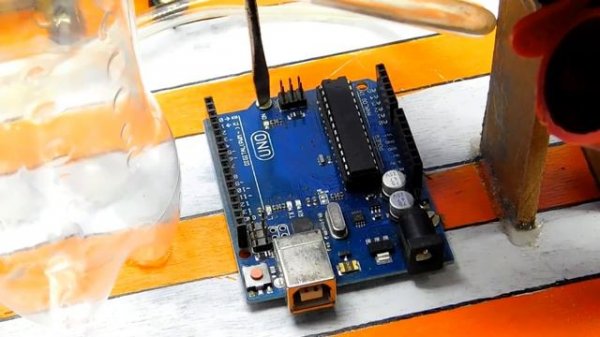 CleanSweep: The Floor Cleaning Robot- Part 1 | Constructing | DIY