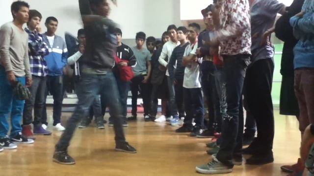Electro Dance Tijuana B-Rank! Kuazy(Just Electrik) vs Junior(Game Overs) смотреть онлайн