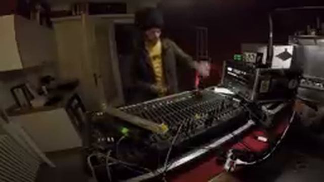 PAOLO BALDINI - DUB IT AT HOME - IDG 2020 смотреть онлайн