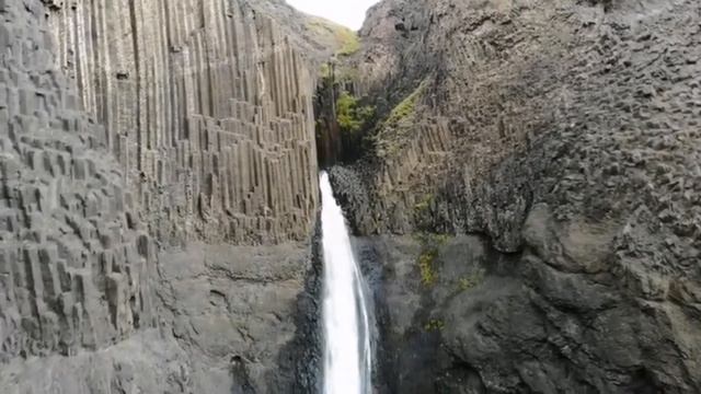 Удивительные места на планете Земля смотреть онлайн