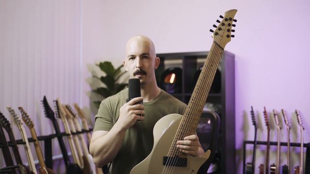 Pros and Cons of Multiscale Guitars | Fanned Frets | Extended Range and 7 or 8 String Guitar смотреть онлайн