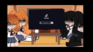 Реакция персонажей Яндере Симулятор на ТТ.