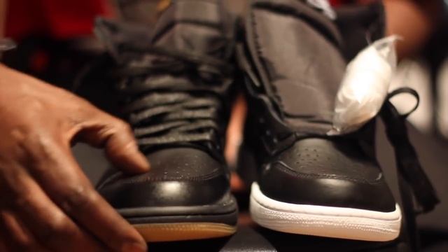 Air Jordan 1 Cyber Monday's Authentic Unboxing Review + On Foot!!! смотреть онлайн