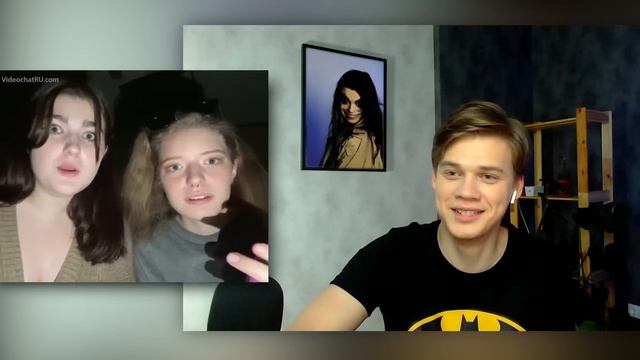 КАРТИНА ПОЗАДИ МЕНЯ ДВИЖЕТСЯ ИЛИ МНЕ КАЖЕТСЯ!? смотреть онлайн