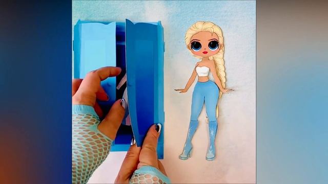 Бумажная Кукла ОМГ Перевоплощается в Эльзу - Идеи из бумаги DIY смотреть онлайн