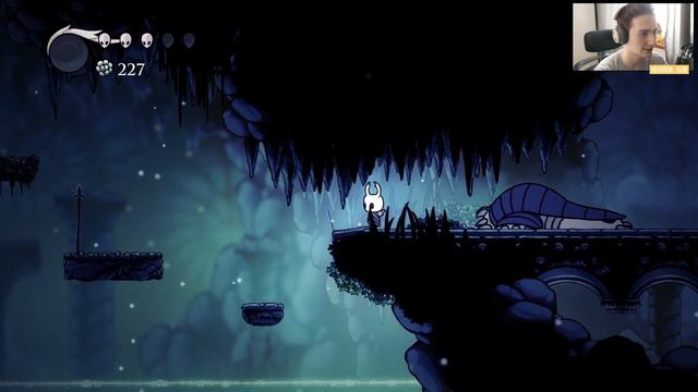 Олёша проходит Hollow Knight - 1 часть(Стрим 21.04.20) смотреть онлайн
