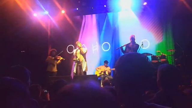 В каждом зёрнышке зреет огромное дерево… смотреть онлайн