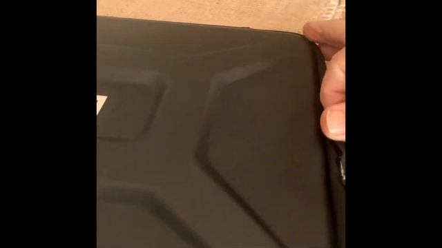 2020 Mac Book Pro Case UAG Review смотреть онлайн