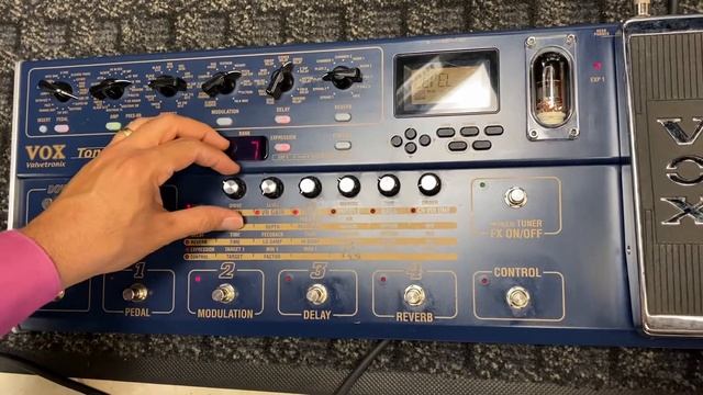 Vox Tonelab SE Multi Effects смотреть онлайн