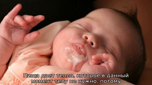 Почему грудничок срыгивает створоженным молоком после кормления смотреть онлайн