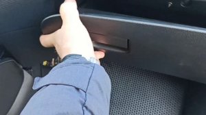 Как снять перчаточный ящик ( бардачок) на Ниссан Кашкай j11 2016