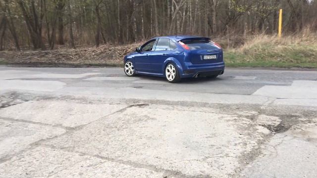 Ford Focus mk2 ST sound смотреть онлайн