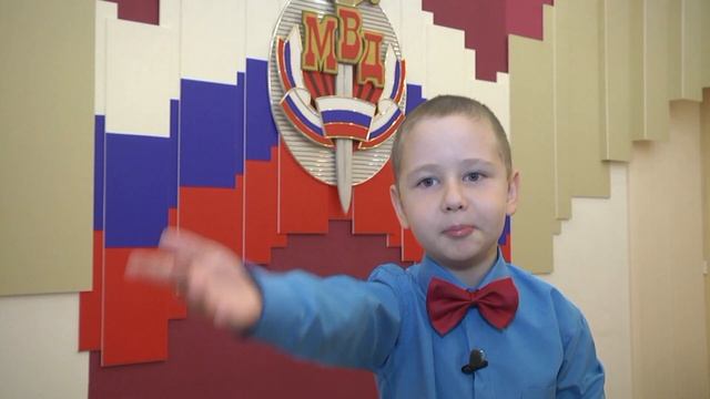 Видео-открытка. Акция Общественного совета при УМВД, посвященная Дню сотрудника ОВД смотреть онлайн