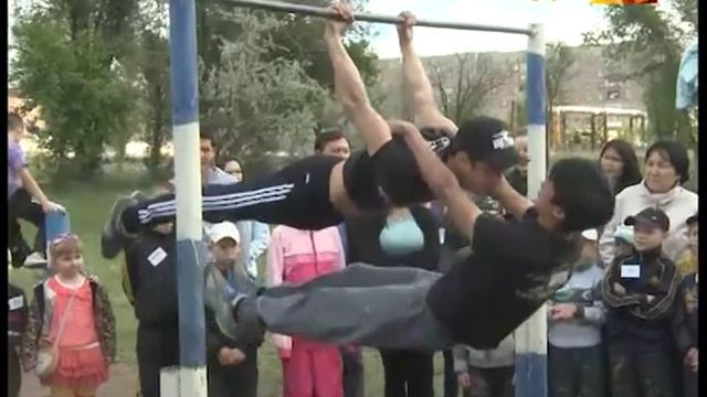 Улыбка ребенка дороже любого сокровища смотреть онлайн