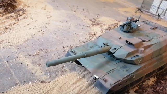 Tamiya Type 10 Scale 1/16 Full Option смотреть онлайн